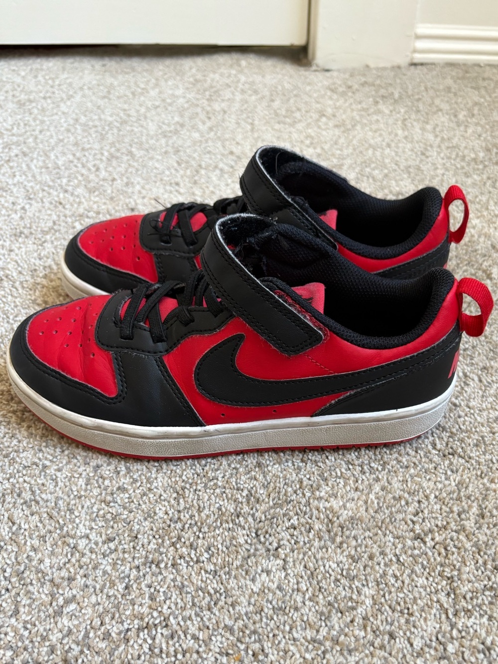 Nike - Unisex Court Borough Low Recraft Sneakers - Size 2Y - Red & Black - Picture 4 of 10